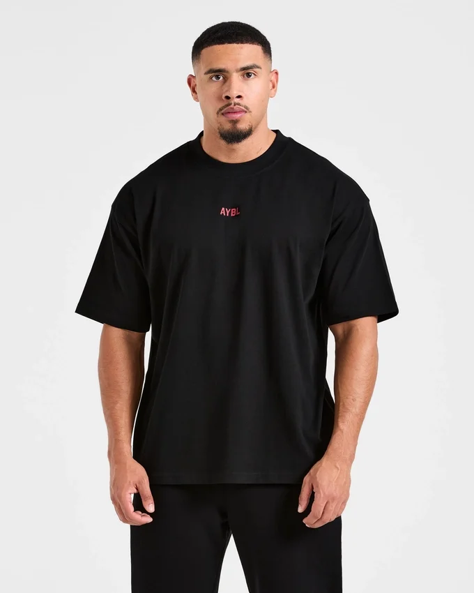 T-shirt oversize Cam Kissel x Strength Starts Here