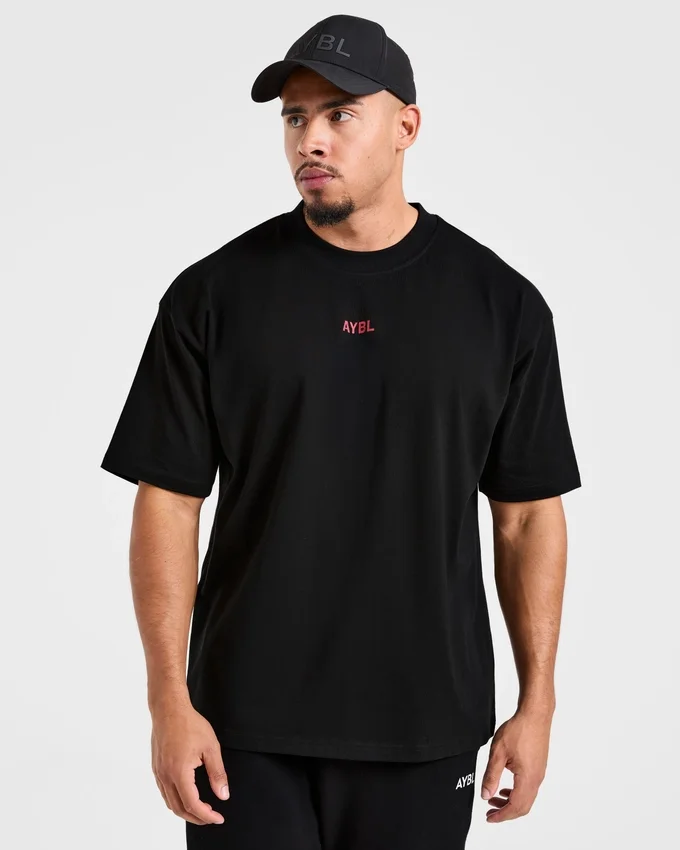 T-shirt oversize Cam Kissel x Strength Starts Here