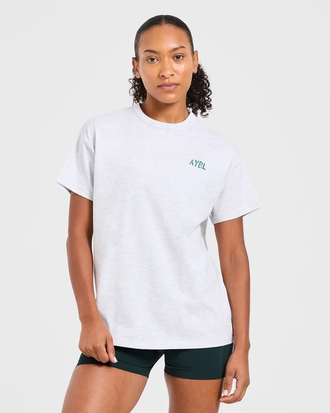 T-shirt oversize à imprimé « Strong Women »