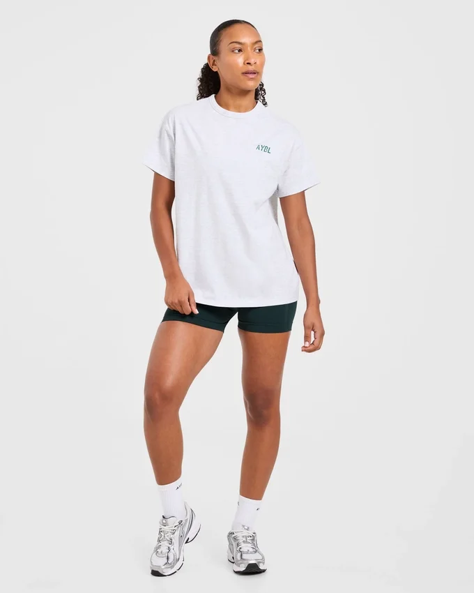 T-shirt oversize à imprimé « Strong Women »