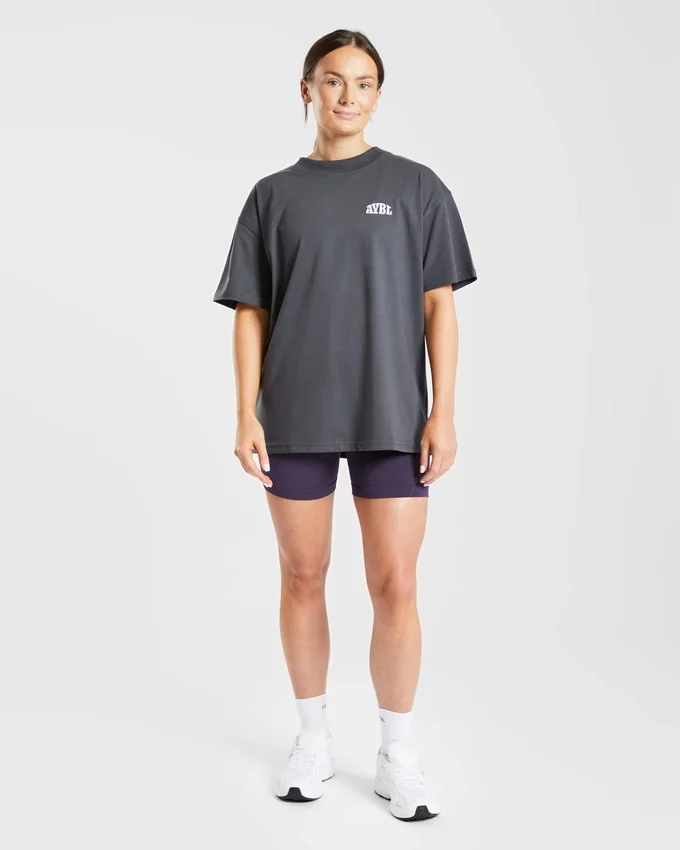 T-shirt oversize « Mind Over Matter »