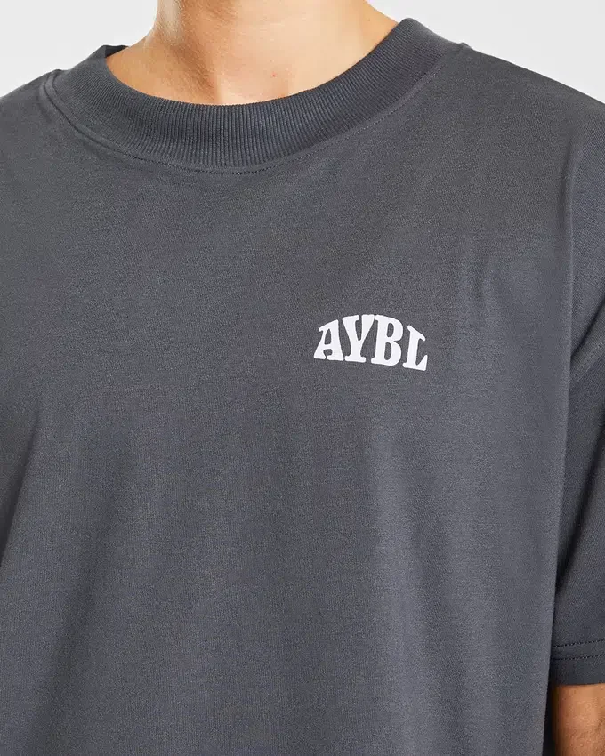 T-shirt oversize « Mind Over Matter »