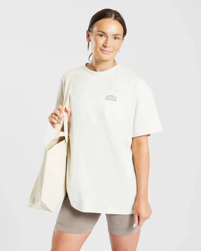 T-shirt oversize « Mind Over Matter »