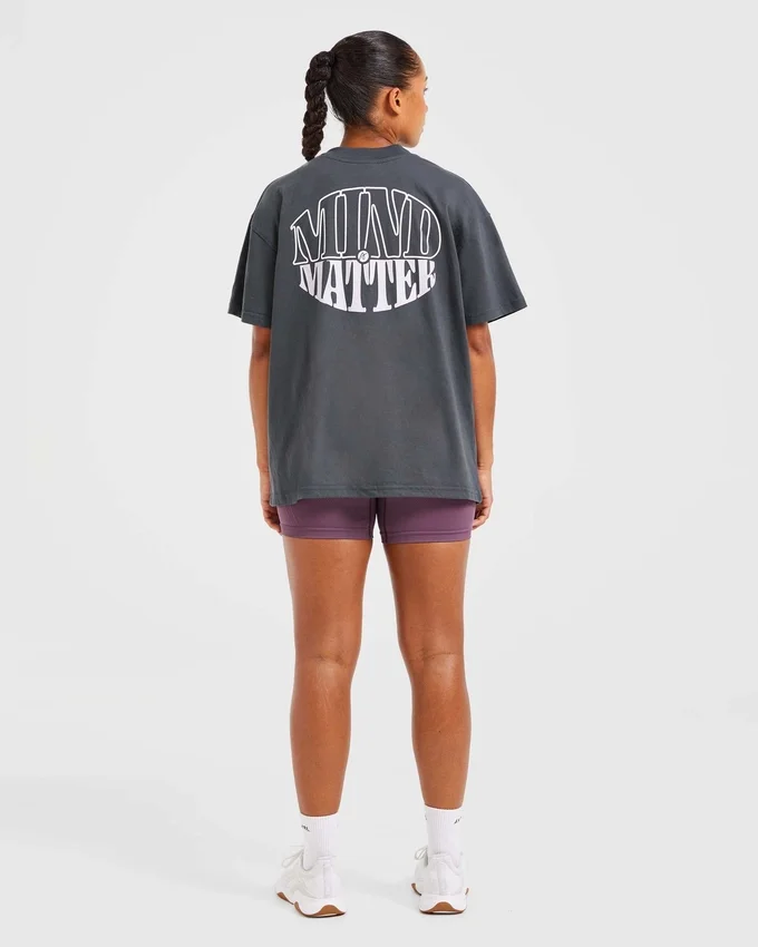 T-shirt oversize « Mind Over Matter »