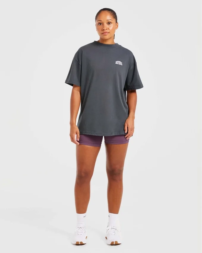 T-shirt oversize « Mind Over Matter »