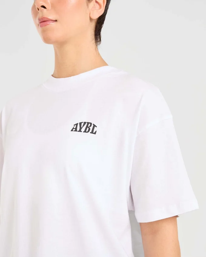 T-shirt oversize « Mind Over Matter »