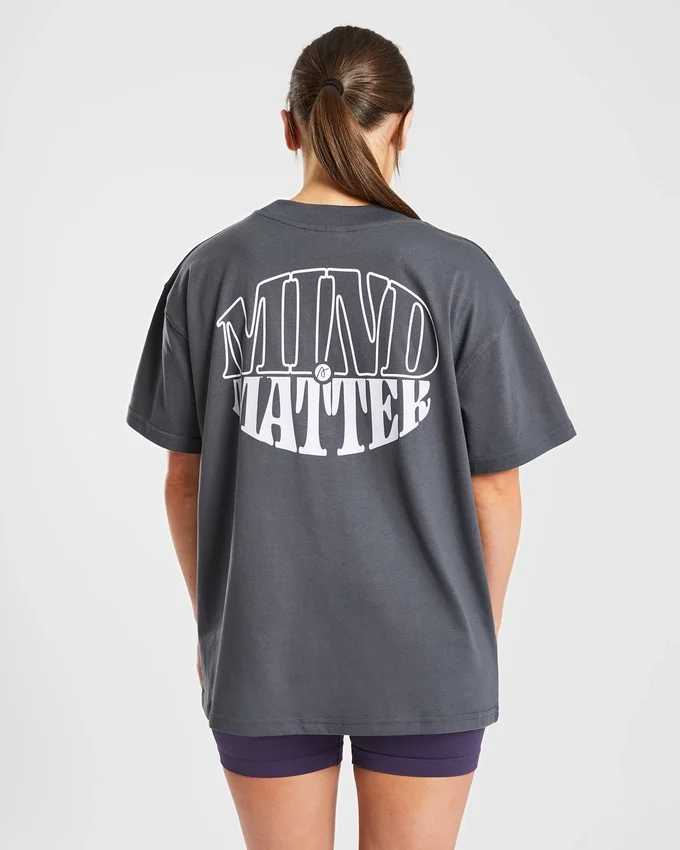 T-shirt oversize « Mind Over Matter »