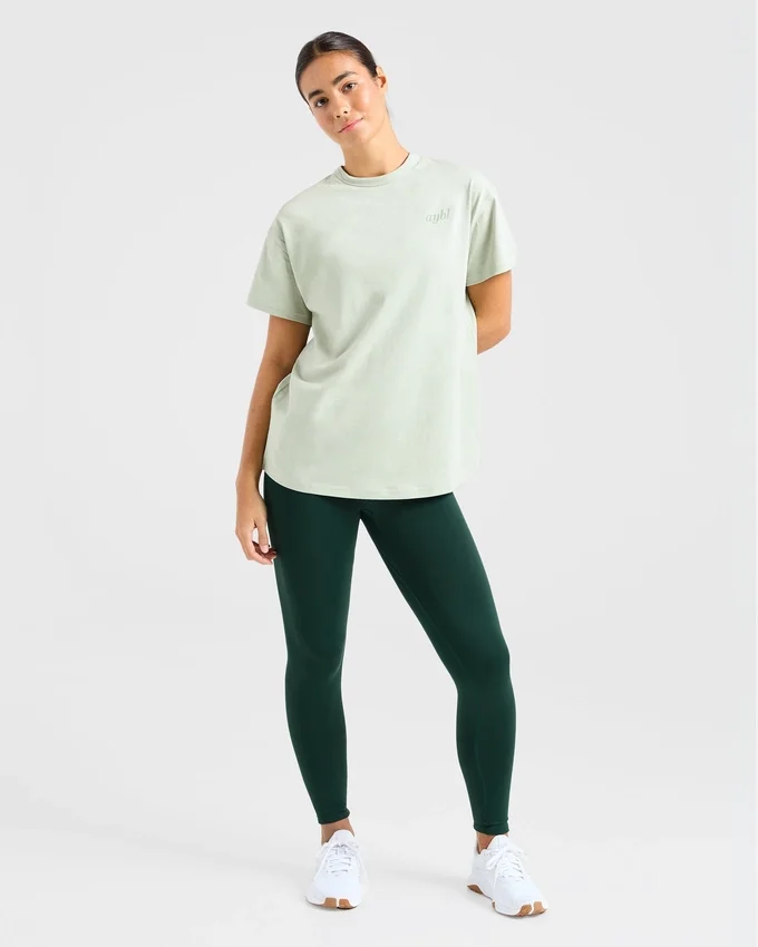 T-shirt oversize « Show Yourself Kindness »