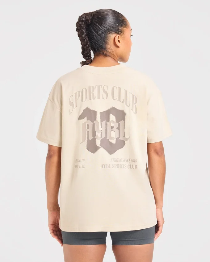 T-shirt oversize « Sports Club Gothic »