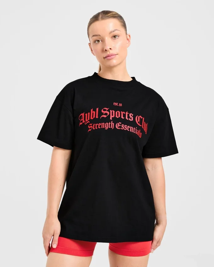 T-shirt oversize « Sports Club Gothic »