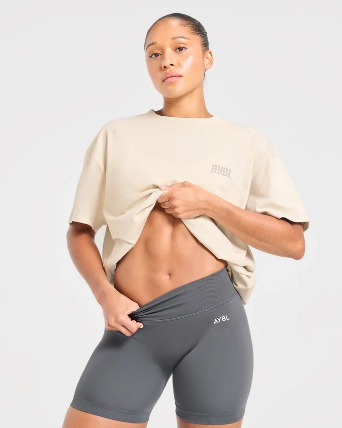T-shirt oversize « Sports Club Gothic »