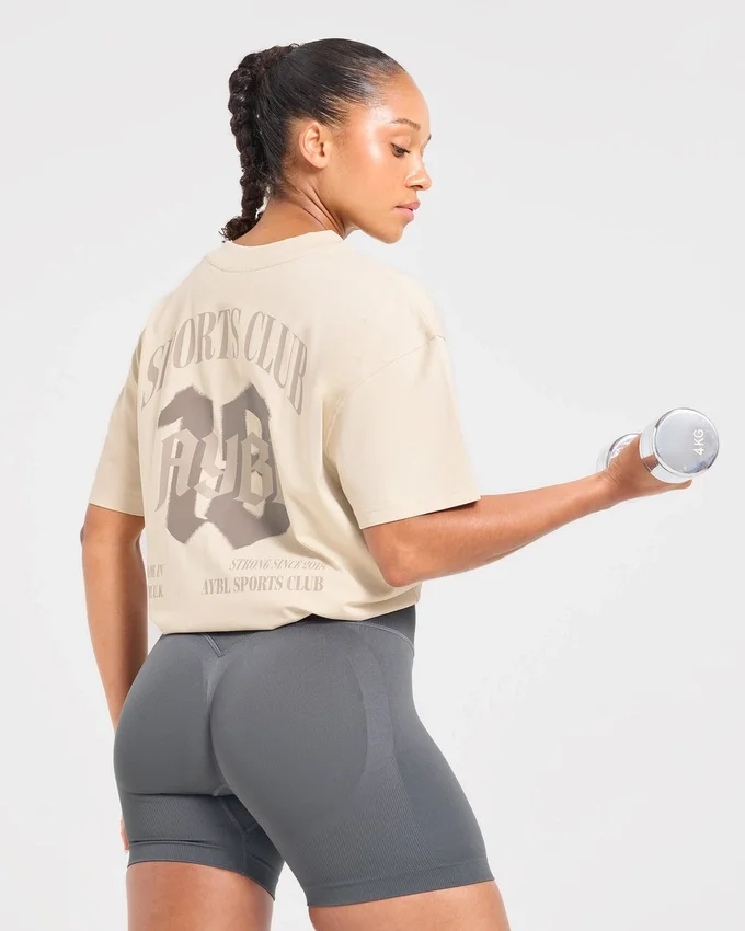 T-shirt oversize « Sports Club Gothic »