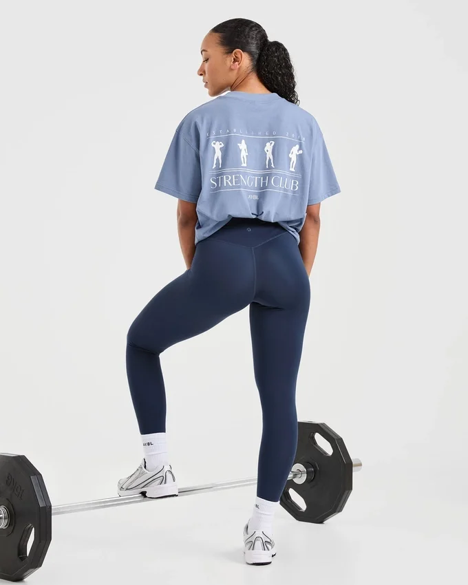 T-shirt oversize Strength Club
