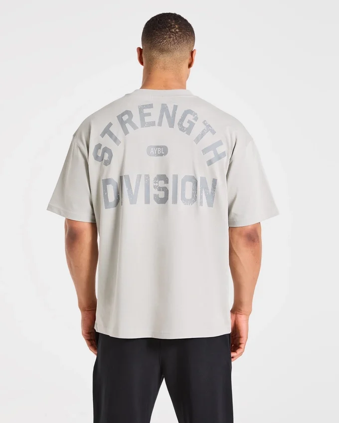 T-shirt oversize Strength Division