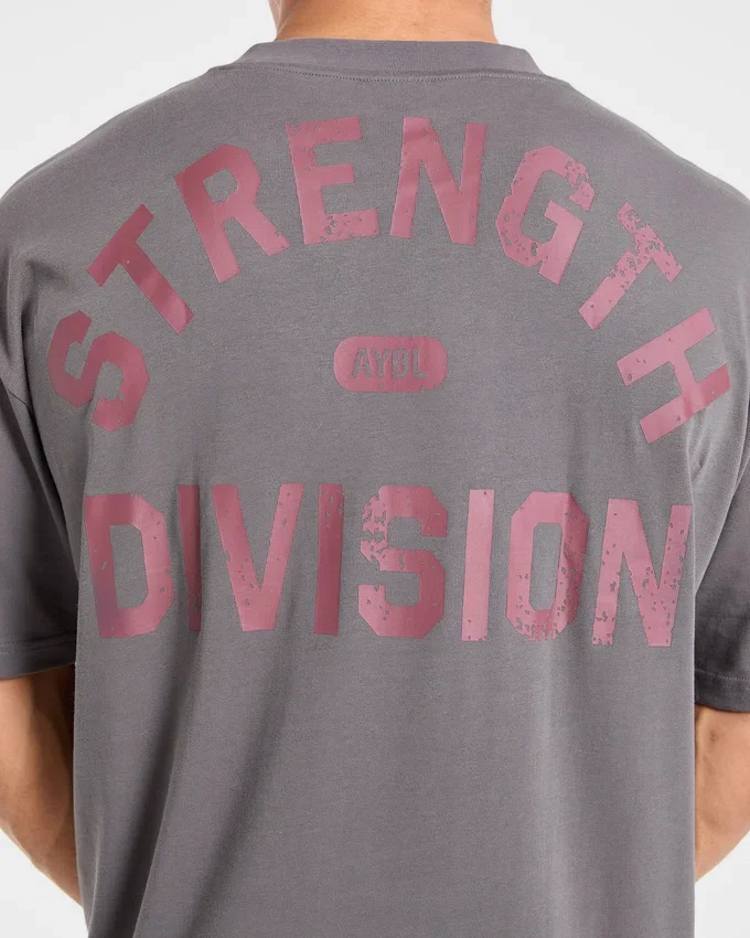 T-shirt oversize Strength Division