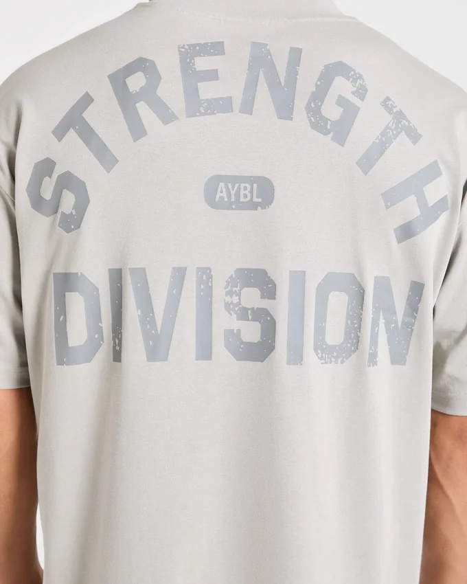 T-shirt oversize Strength Division