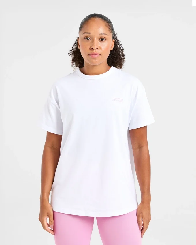 T-shirt oversize « Strength Starts Here »