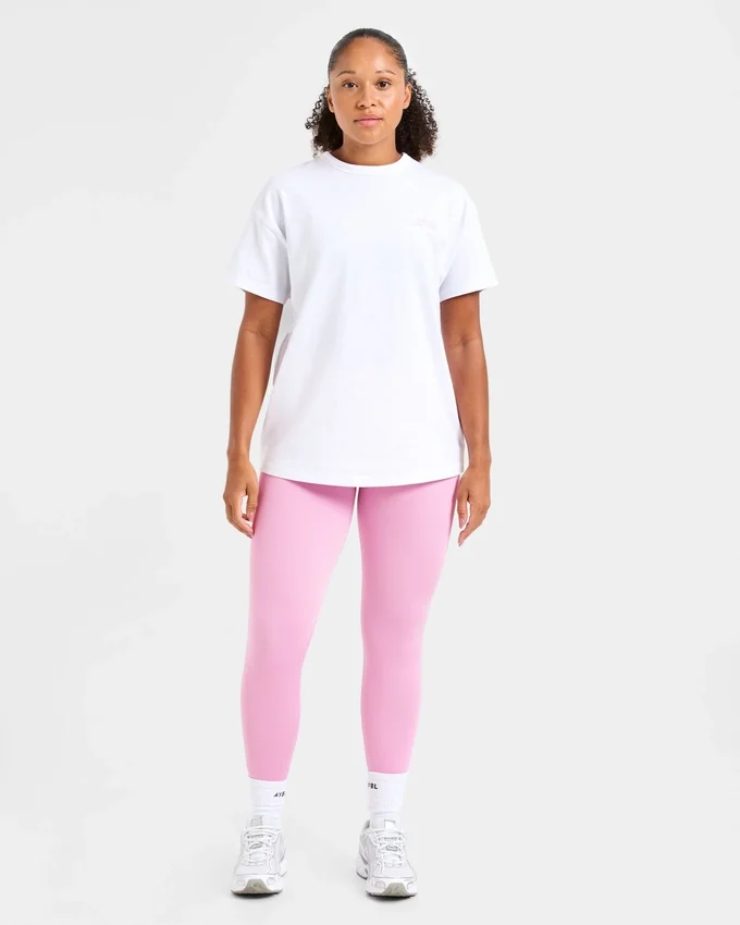 T-shirt oversize « Strength Starts Here »