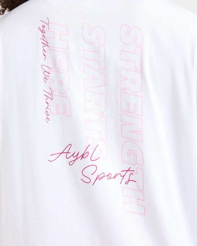 T-shirt oversize « Strength Starts Here »