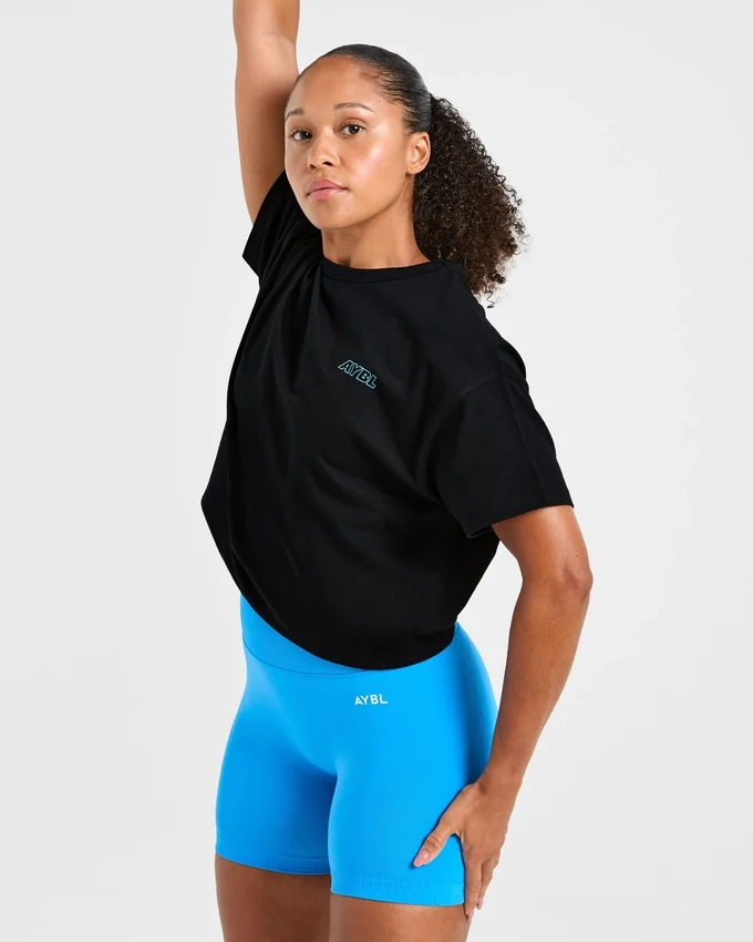 T-shirt oversize « Strength Starts Here »