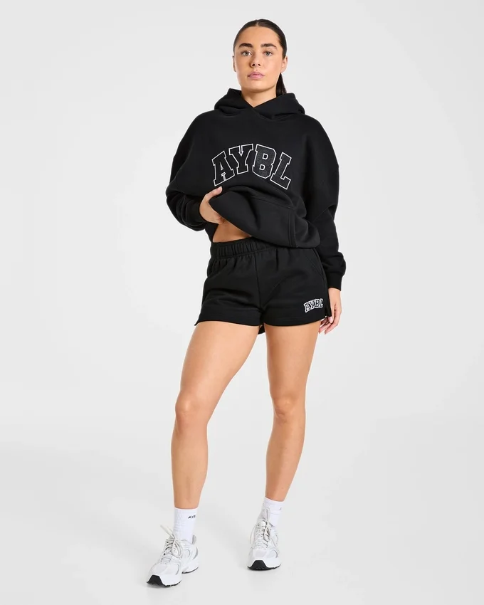 Varsity 2.0 Oversize Shorts