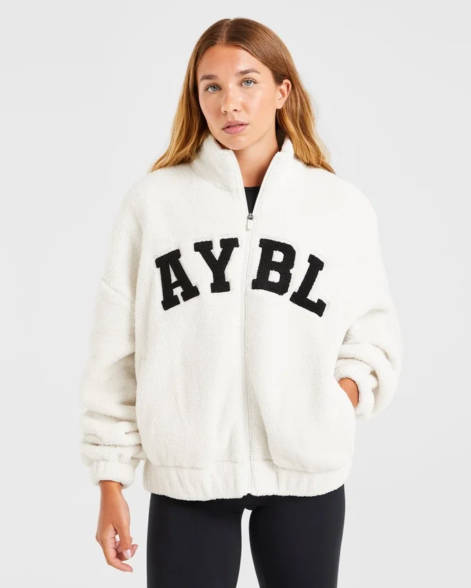 Veste zippée en polaire oversize style « varsity »
