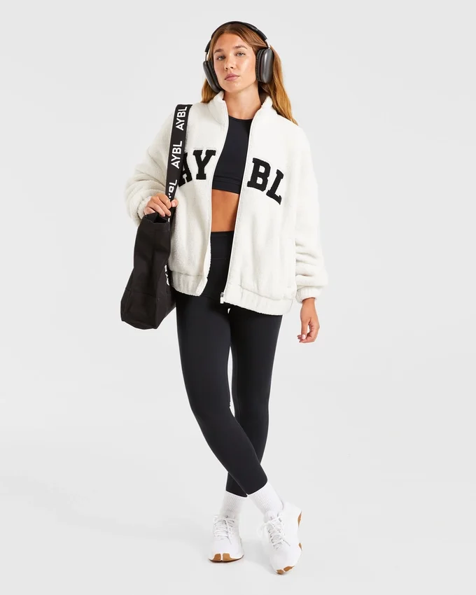 Veste zippée en polaire oversize style « varsity »